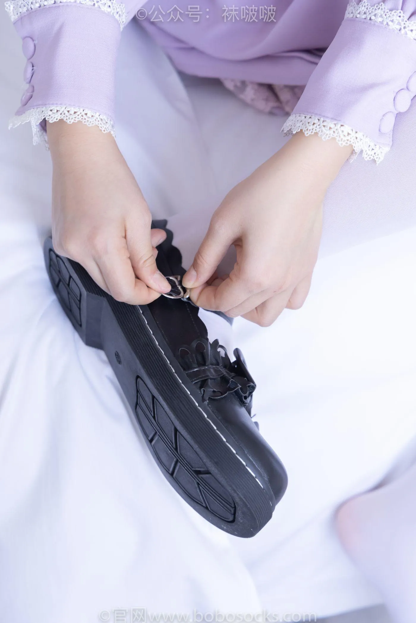 [BoBoSocks袜啵啵]NO.079 砂糖-皮鞋、厚白丝（花絮版） [140P]插图6
